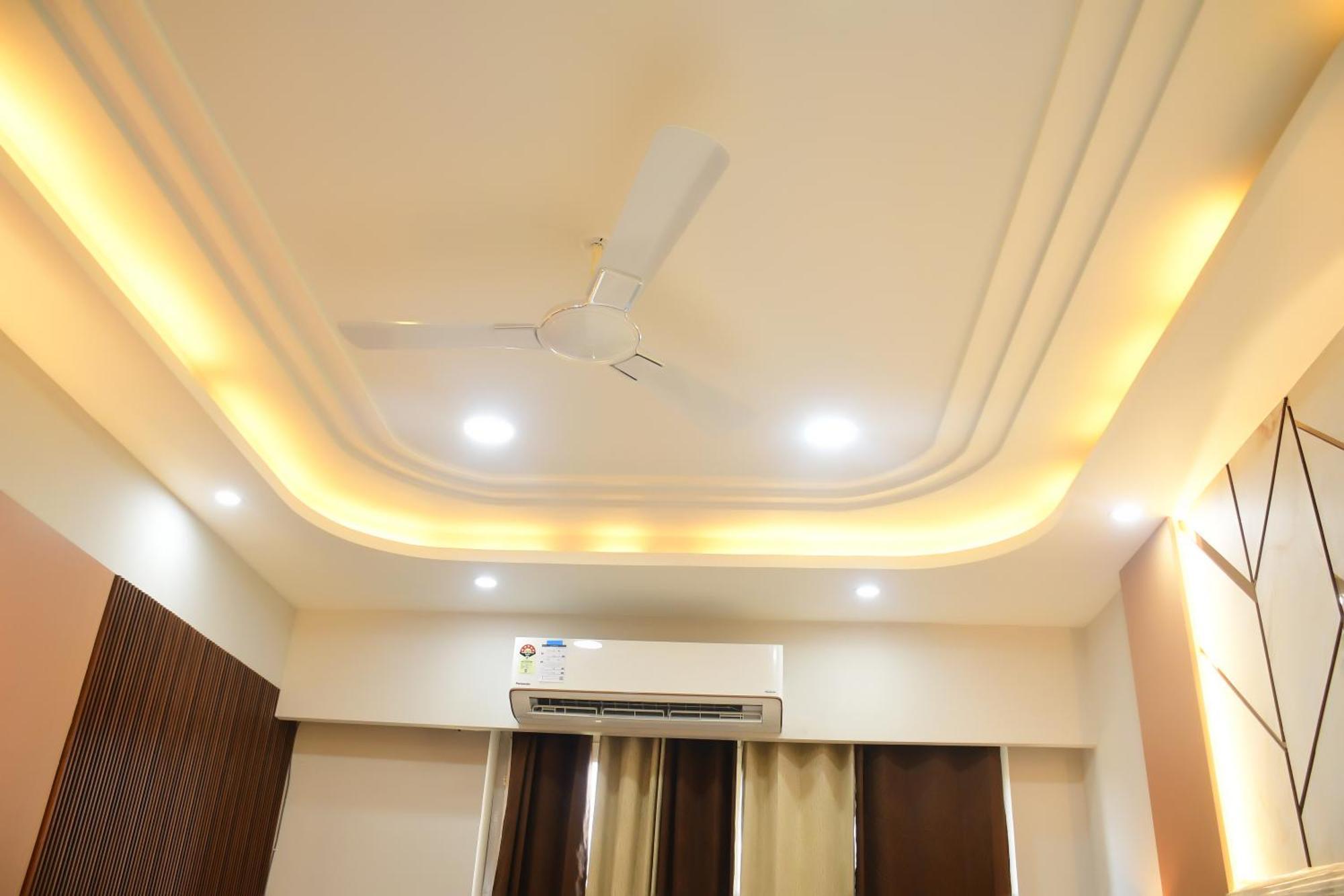 Vrinda Bliss, Vrindavan-walk To Temples Apartment *